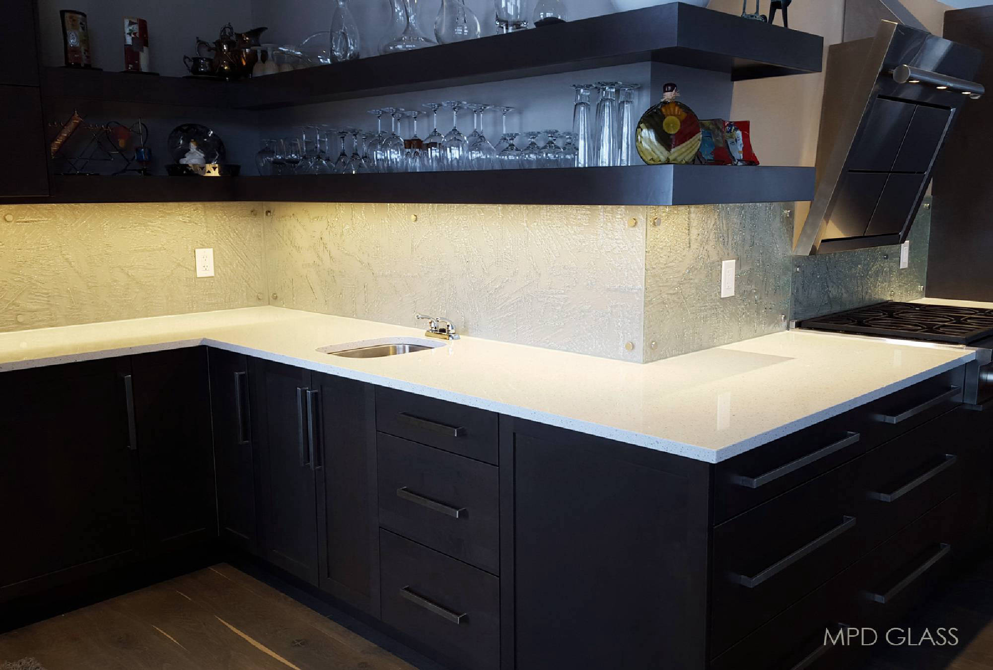 Textured glass backsplash